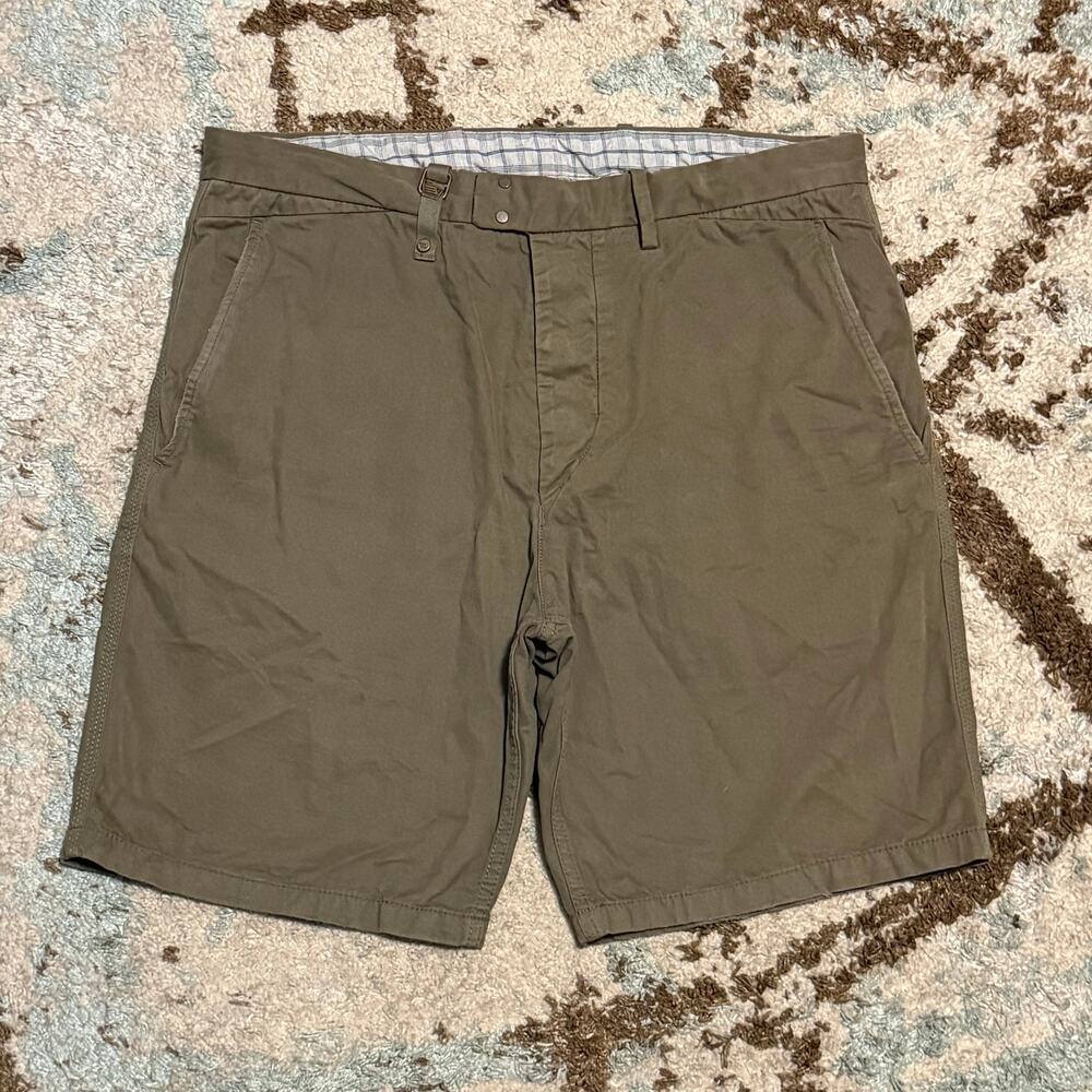 Vintage Diesel Flat Front Chino Shorts Size 33 Green Clasp Front